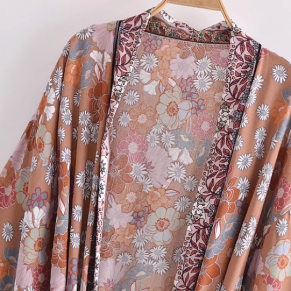 Pink Boho Multi Color Floral Short Kimono Wrap Top - Picture 2 of 3